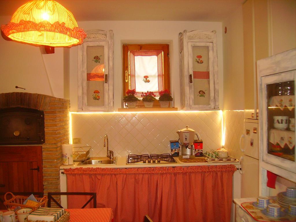B&B Margherita Le Fiabe SantʼAgata Feltria Esterno foto