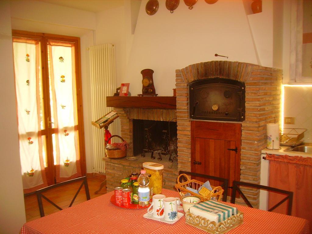 B&B Margherita Le Fiabe SantʼAgata Feltria Esterno foto